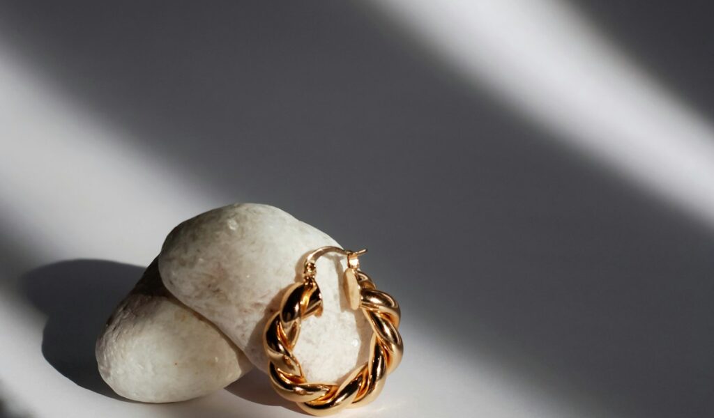 Jewelry pieces to compare when choosing materials and finishes